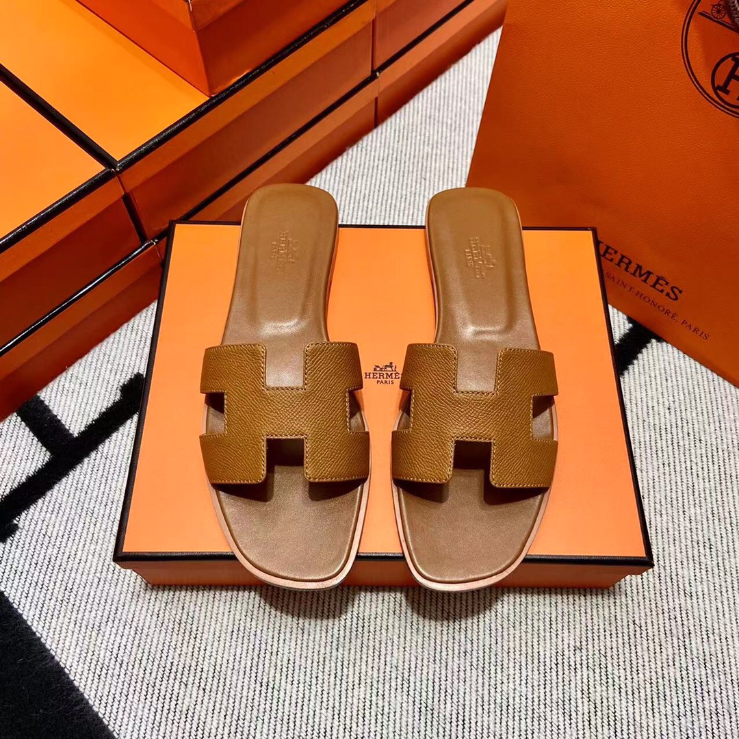 에르메스 올수공 오란 슬리퍼 샌들 앱송 136